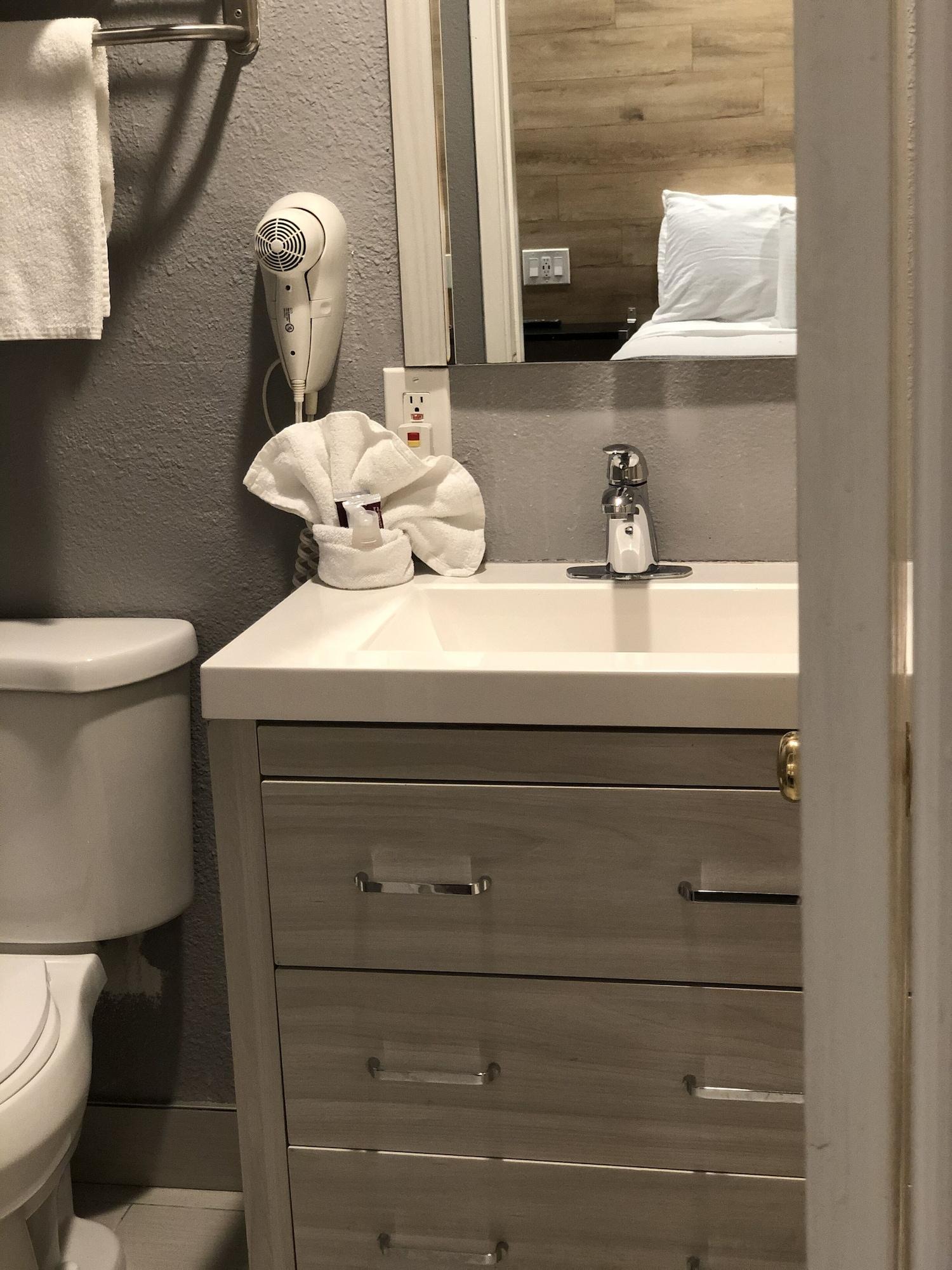 Anaheim Executive Inn & Suites Екстер'єр фото