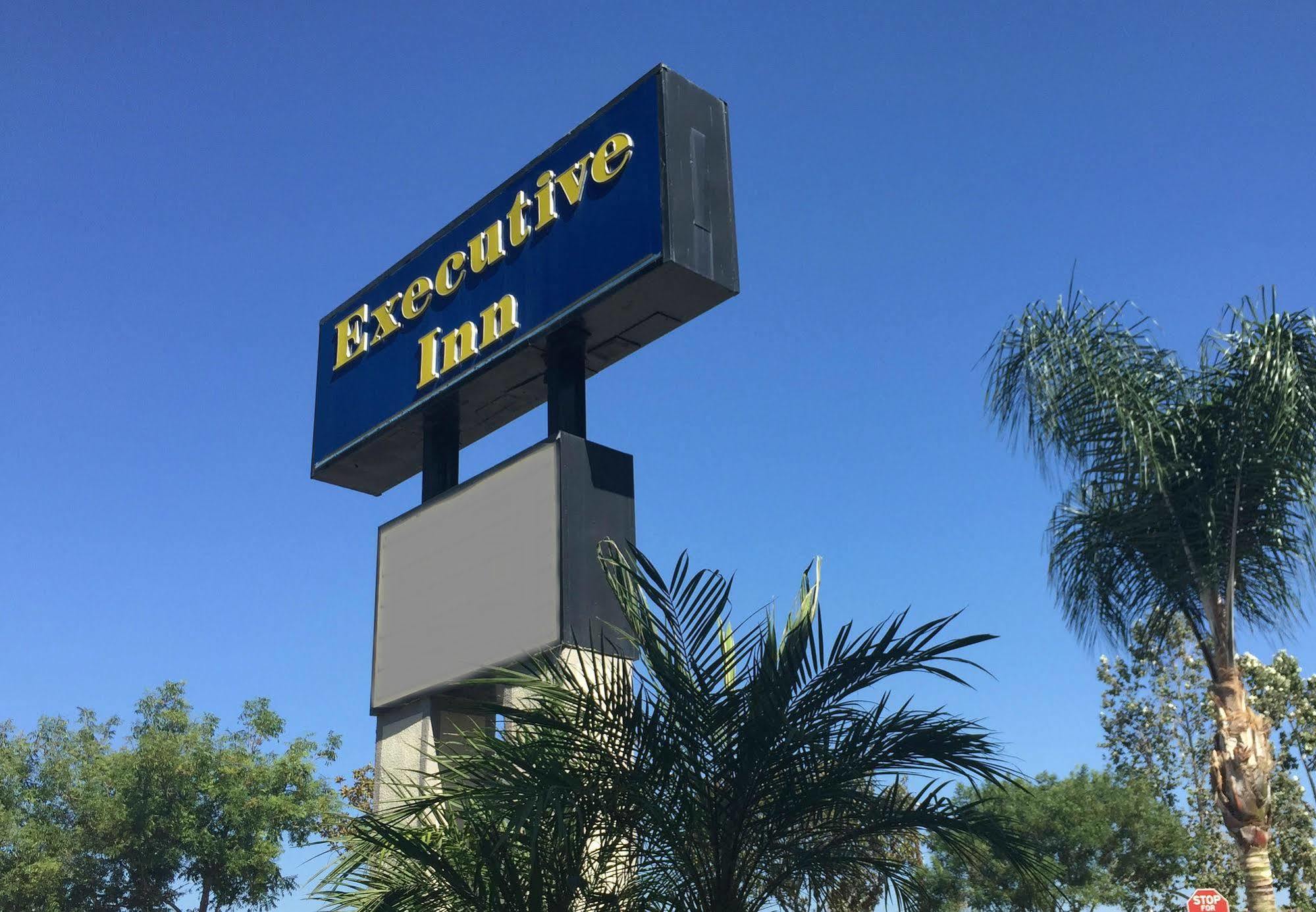 Anaheim Executive Inn & Suites Екстер'єр фото