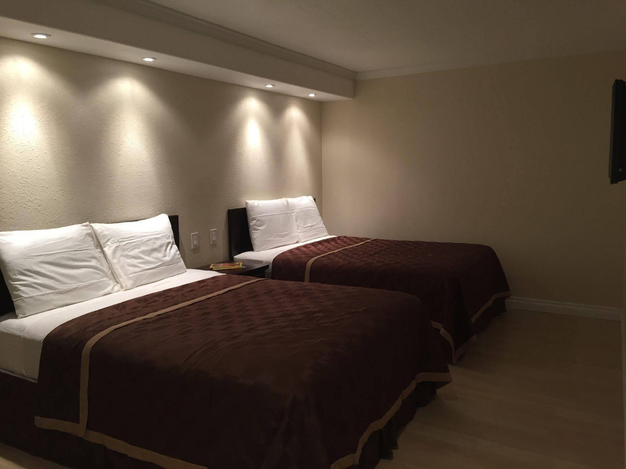 Anaheim Executive Inn & Suites Екстер'єр фото