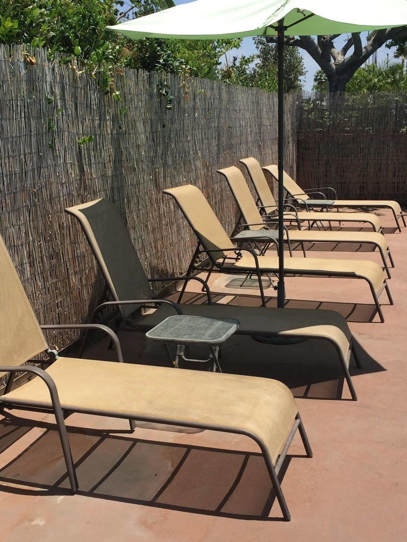 Anaheim Executive Inn & Suites Екстер'єр фото