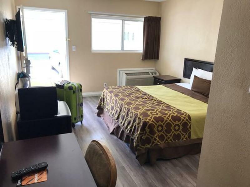 Anaheim Executive Inn & Suites Екстер'єр фото